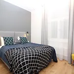 Tallinn City Apartments - Old Town Hotel 4*