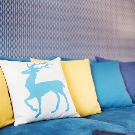 Old Town מלון דירות 4*