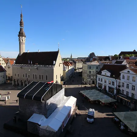 - Old Town Hotell