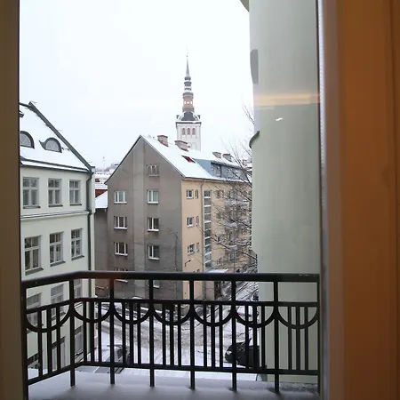 - Old Town Hotell