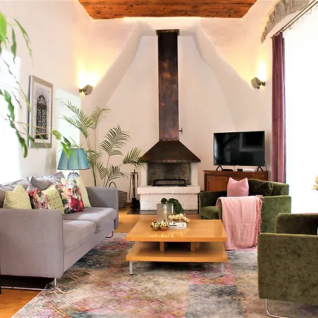 - Old Town Hotel Tallinn