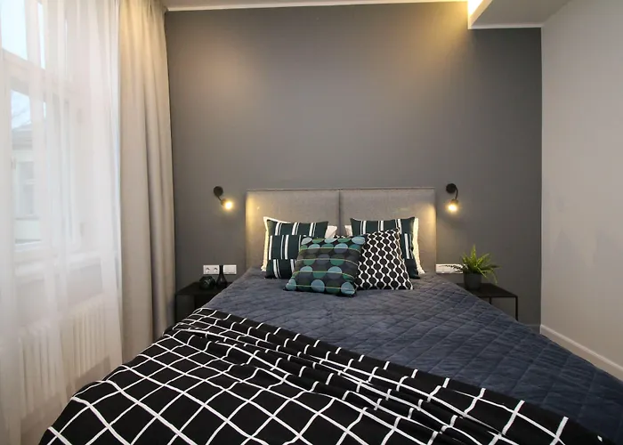 Aparthotel Old Town 4*