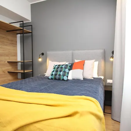 Old Town Apartmanhotel 4*