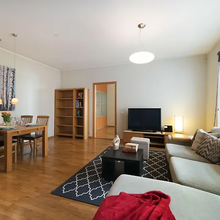 Aparthotel Old Town 4*