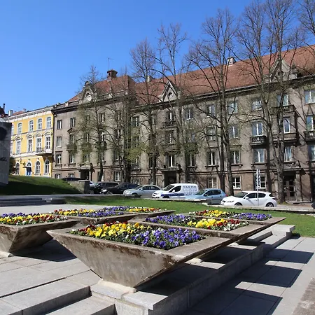 Aparthotel Old Town 4*