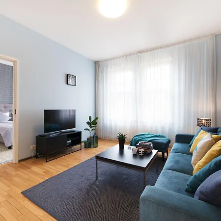 Old Town Apartahotel