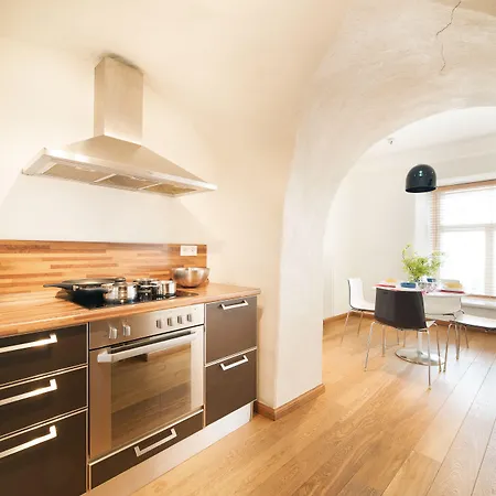 Old Town Apartahotel